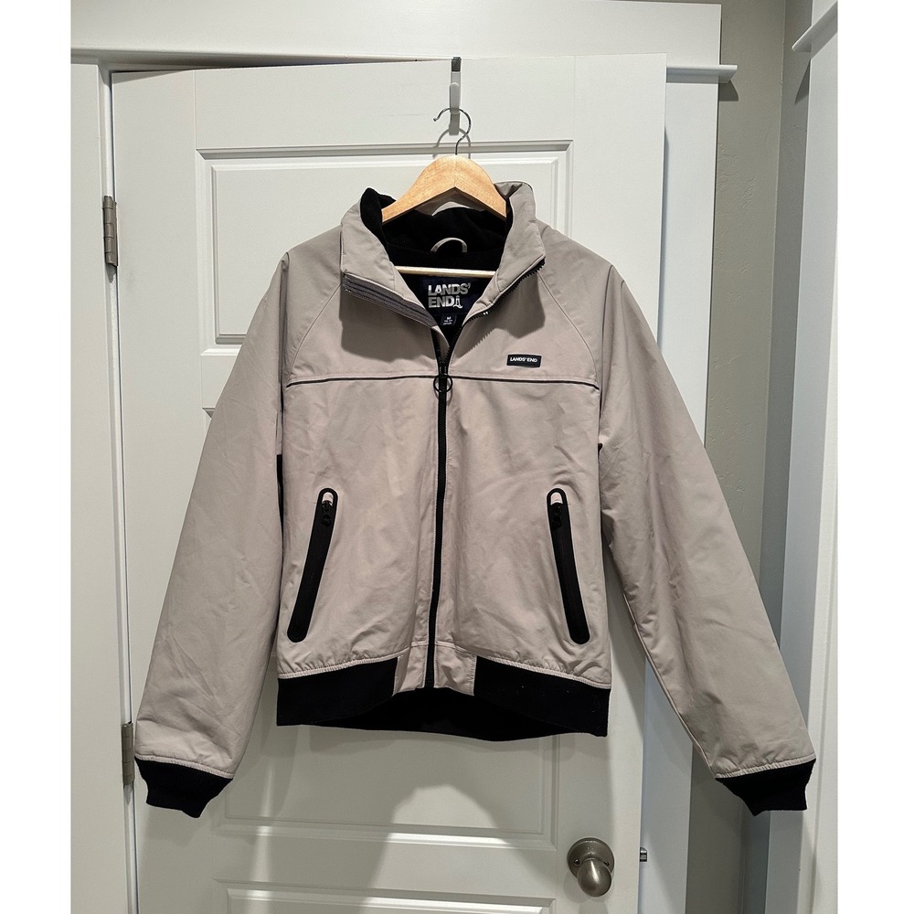 Lands' End Men's Classic‎ Squall Waterproof Insulated Bomber Jacket Medium